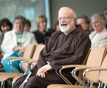 Secretary of Education and Superintendent of Schools for the Archdiocese of Boston Mary Grassa O’Neill and Cardinal Seán P. O’Malley host a “Celebration on Education” for principals and pastors at the archdiocese’s Pastoral Center Sept. 16, 2009.
Pilot photo/ Gregory L. Tracy
Secretary of Education and Superintendent of Schools for the Archdiocese of Boston Mary Grassa O’Neill and Cardinal Seán P. O’Malley host a “Celebration on Education” for principals and pastors at the archdiocese’s Pastoral Center Sept. 16, 2009.
Pilot photo/ Gregory L. Tracy