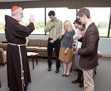 Members of FOCUS campus ministry meet with Cardinal Seán P. O’Malley in his office Sept. 17, 2009. Pilot photo/ Gregory L. Tracy Members of FOCUS campus ministry meet with Cardinal Seán P. O’Malley in his office Sept. 17, 2009. Pilot photo/ Gregory L. Tracy