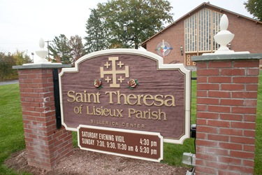 Archdiocese of Boston Planning Office of Urban Affiars groundbreaking ceremony for Rose Hill Manorin Billerica,  Oct. 20, 2010. Photo by Jim Lockwood, The Pilot