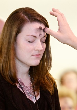 AshWednesday_AX5E0962_1 AshWednesday_AX5E0962_1