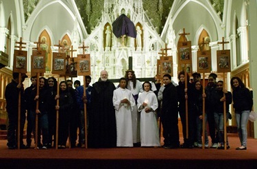 2011-04-22-GoodFriday-JL_f5085468 2011-04-22-GoodFriday-JL_f5085468