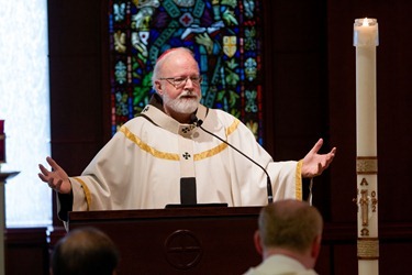 Mass for jubilarian priests, Archdiocese of Boston Pastoral Center, May 9, 2012. Photo by Gregory L. Tracy, The Pilot Mass for jubilarian priests, Archdiocese of Boston Pastoral Center, May 9, 2012. Photo by Gregory L. Tracy, The Pilot