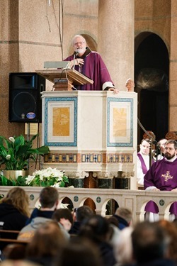 Cardinal Seán P. O'Malley gathers with the various Boston groups taking part in the 2014 March for Life at a morning Mass at the Shrine of the Sacred Heart in Washington, D.C. Jan. 22, 2014.  (Pilot photo by Gregory L. Tracy)