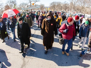 Cardinal O’Malley joins participants in the Archdiocese of Boston’s Pilgrimage for Life at the annual March for Life in Washington, D.C. Jan. 22, 2014.  (Pilot photo by Gregory L. Tracy)