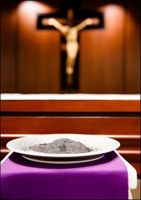 Cardinal Sean P. O'Malley celebrates Mass of Ash Wednesday at the Archdiocese of Boston’s Pastoral Center, Feb. 14, 2018. Pilot photo/ Gregory L. Tracy