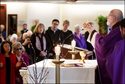 Cardinal Sean P. O'Malley celebrates Mass of Ash Wednesday at the Archdiocese of Boston’s Pastoral Center, Feb. 14, 2018. Pilot photo/ Gregory L. Tracy