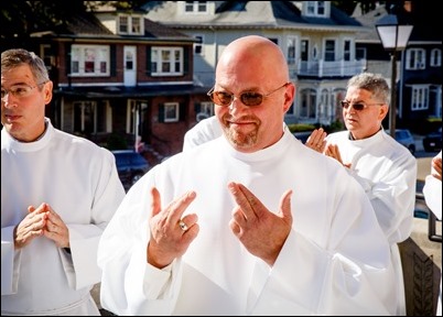 2018PermanentDeacons-GTracy-007