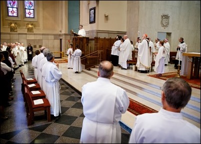 2018PermanentDeacons-GTracy-065