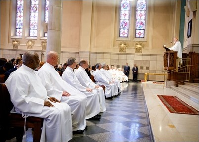 2018PermanentDeacons-GTracy-085