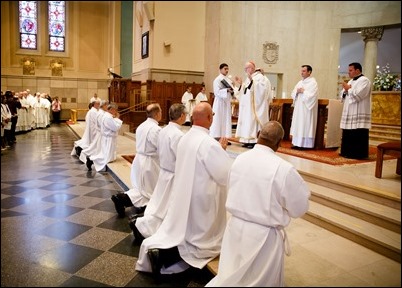 2018PermanentDeacons-GTracy-153